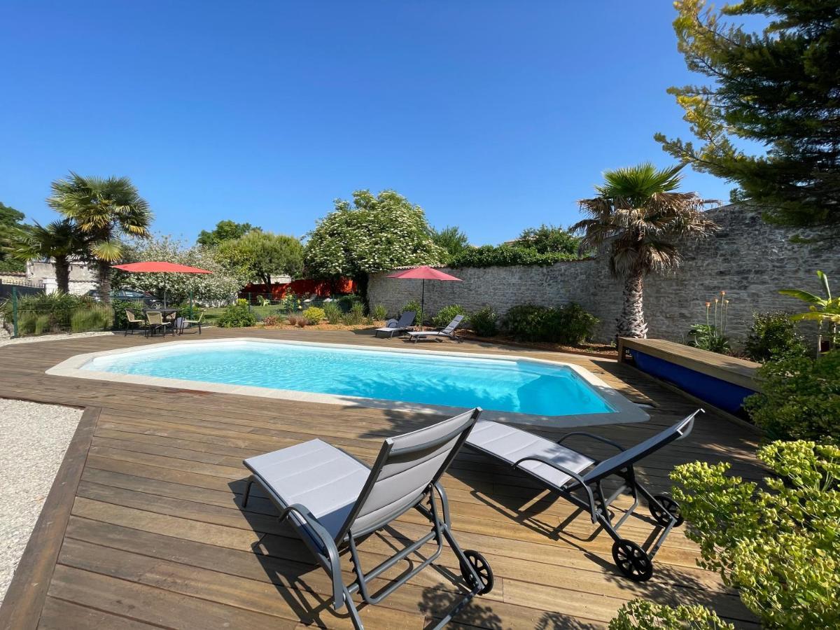 Le Clos Des Grandes Rivieres Sainte-Soulle Exterior photo